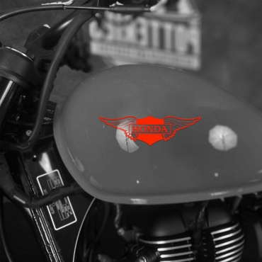 Наклейка на мотоцикл Honda с крыльями