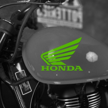 Наклейка на мотоцикл крыло Honda