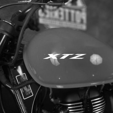 Наклейка YAMAHA XTZ на мотоцикл