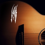 Наклейка на гитару царапины