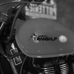 Наклейка на мотоцикл Honda Transalp