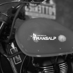 Наклейка на мотоцикл Honda Transalp