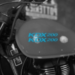 Наклейка Kawasaki KDX 200 на мотоцикл