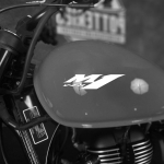 Наклейка на мотоцикл YAMAHA M1 VZR