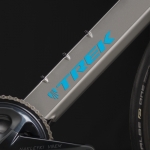 Наклейка TREK с логотипом на велосипед